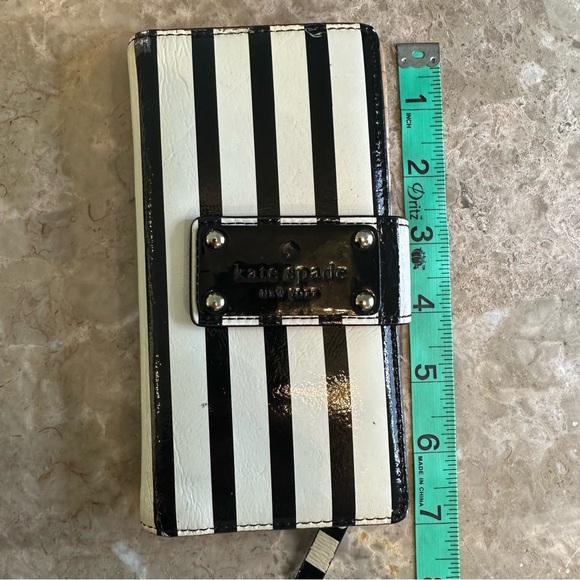 Kate Spade Patent Black and White Striped Wallet - Picture 7 of 8